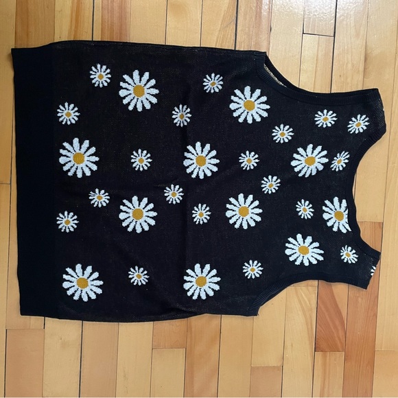 ⚡️Flash Sale ⚡️ belle by belldini - sweater vest - Picture 5 of 6